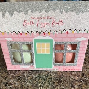 NEW Bath Fizzer Balls Gift Boxed Set